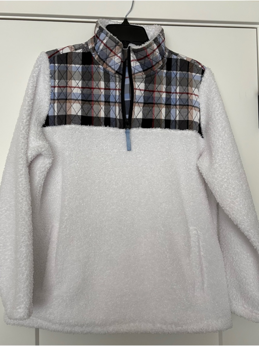 Vera Bradley Teddy Sweatshirt Old Money Aesthetic L White Argyle Collared‎